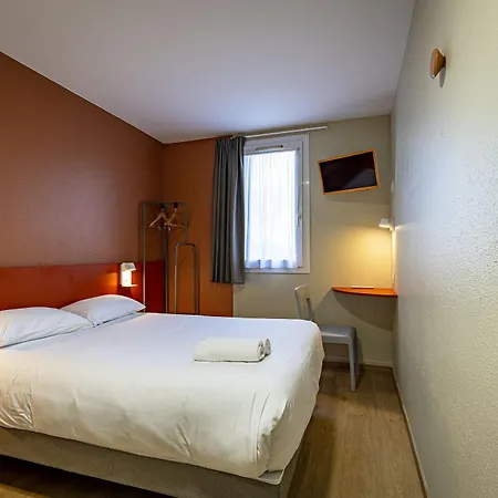 Vinihotel 2* Beaune (Cote d'Or)