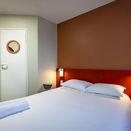 Vini Hotel Beaune (Cote d'Or)
